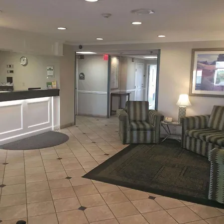 La Quinta By Wyndham Chicago Gurnee