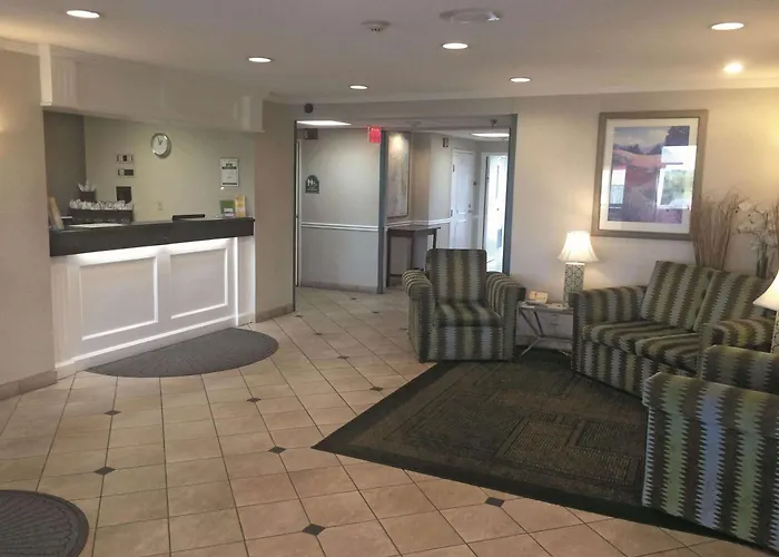 Hotel La Quinta By Wyndham Chicago Gurnee